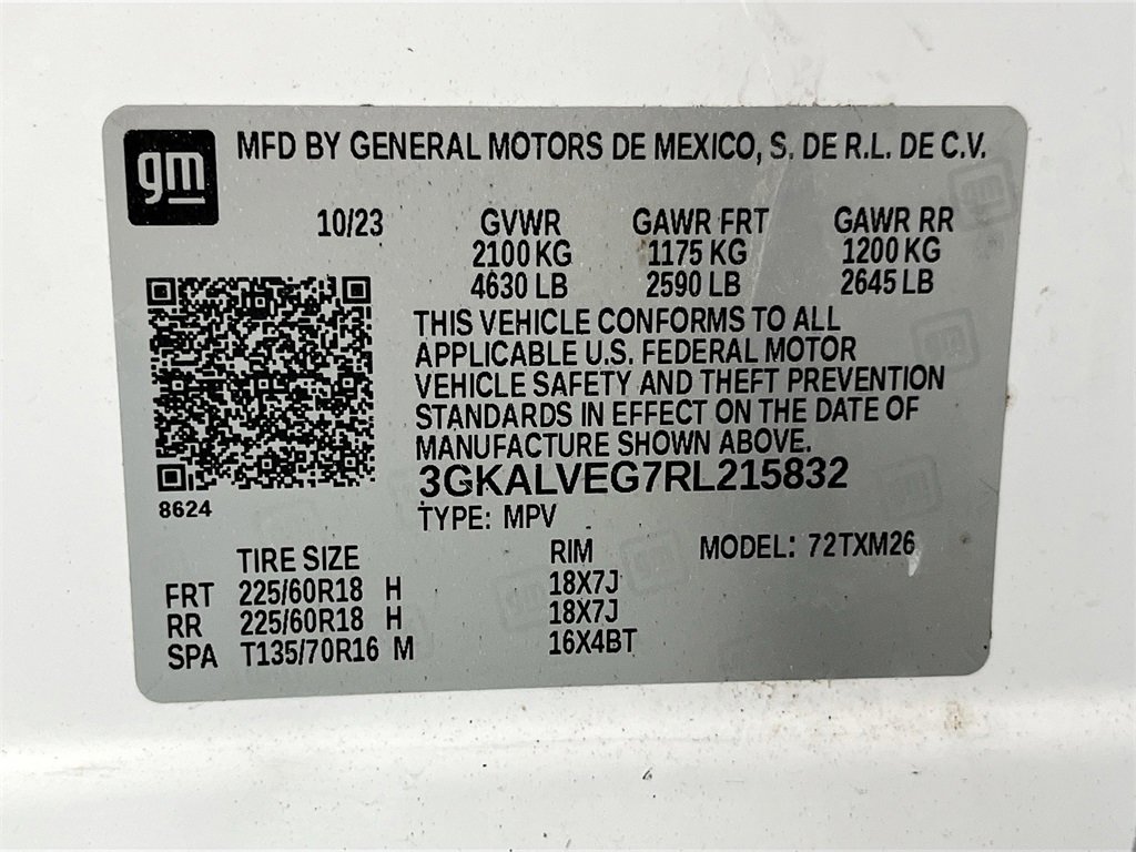 Used 2024 GMC Terrain SLT w/ LPO, Floor Liner Package image 30