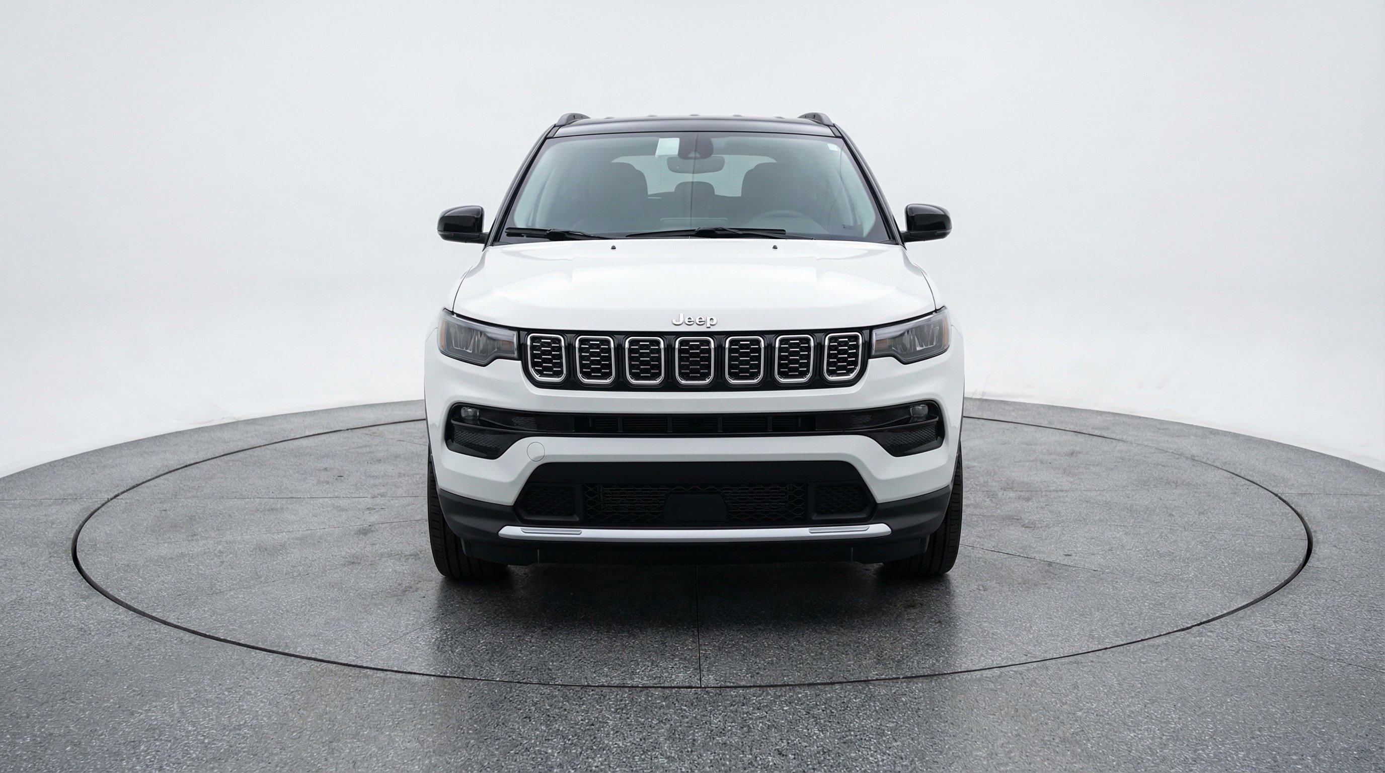 Used 2025 Jeep Compass Limited image 2