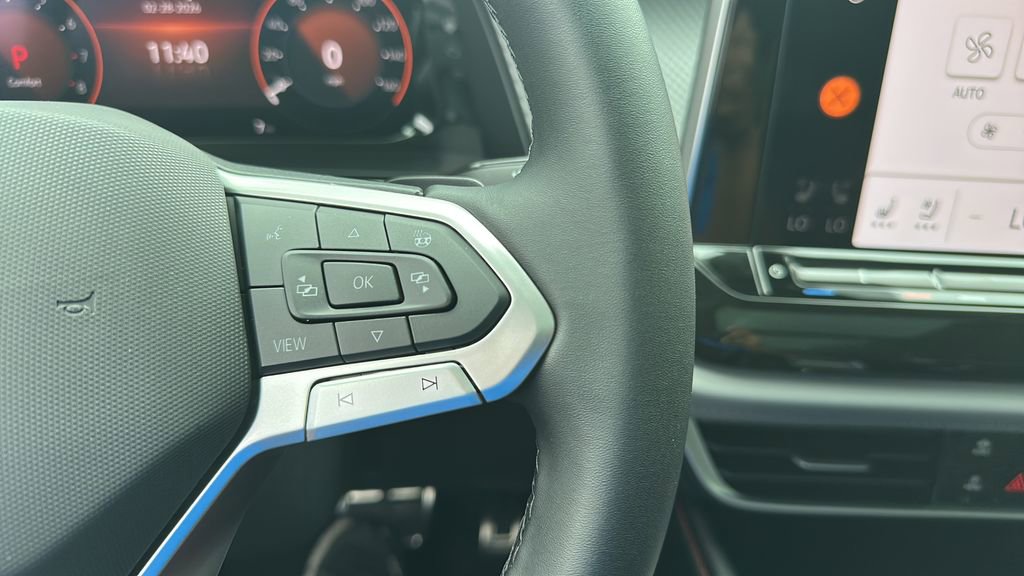 New 2026 Volkswagen Atlas Peak Edition image 24