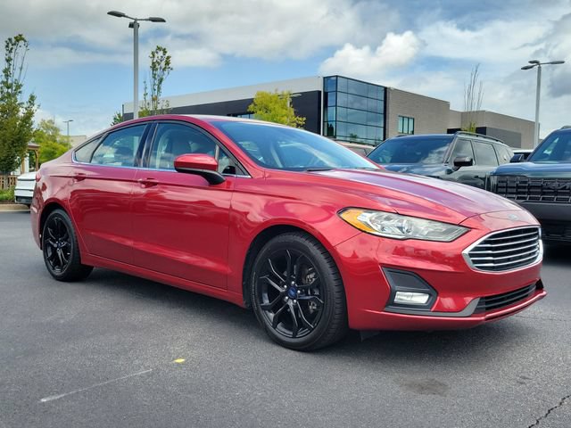 Used 2020 Ford Fusion SE w/ Equipment Group 151A FWD image 3