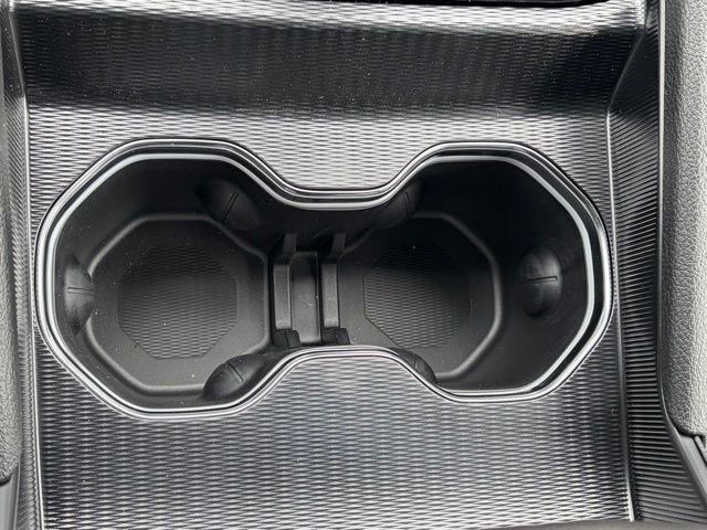 New 2026 Jeep Grand Cherokee Altitude image 24