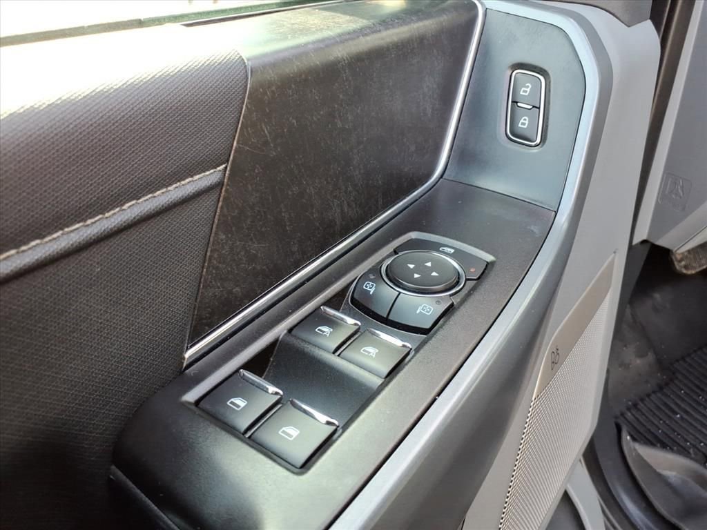 Certified 2022 Ford F150 XLT w/ Equipment Group 302A High image 13