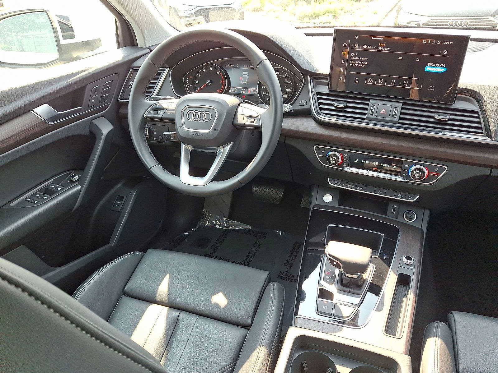 Certified 2024 Audi Q5 2.0T Premium w/ Convenience Package AWD/4WD image 15