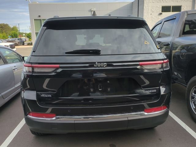 Used 2023 Jeep Grand Cherokee Laredo w/ Luxury Tech Group I AWD/4WD image 11