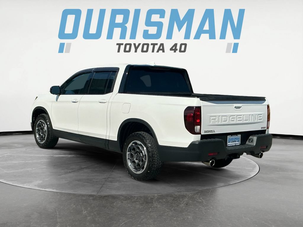 Used 2024 Honda Ridgeline Sport image 5