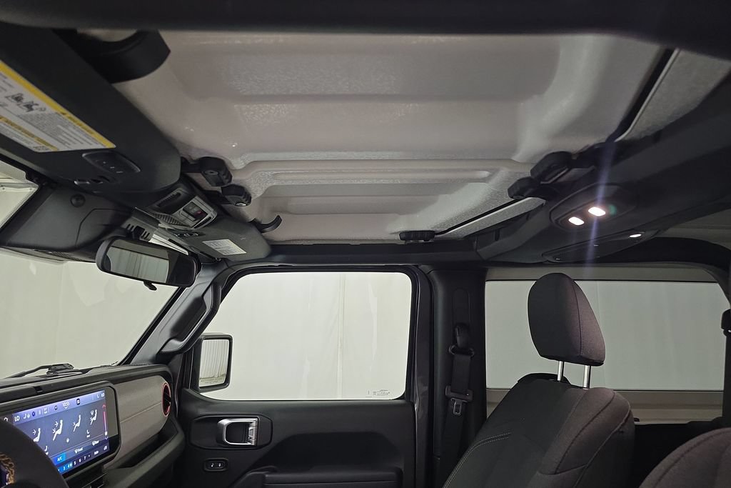Used 2024 Jeep Wrangler Sport AWD/4WD image 23
