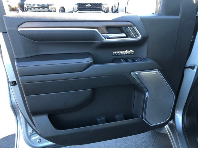 Used 2024 Chevrolet Silverado 1500 High Country w/ High Country Premium Package image 18