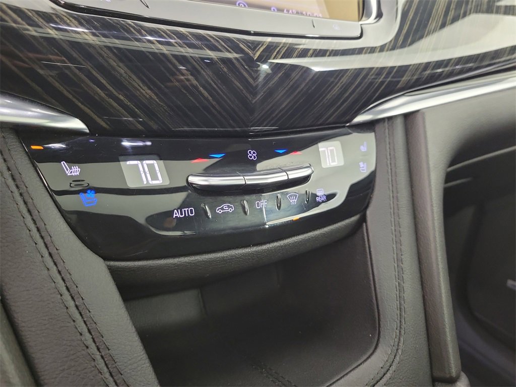 Certified 2023 Cadillac XT6 Premium Luxury w/ Technology Package image 29