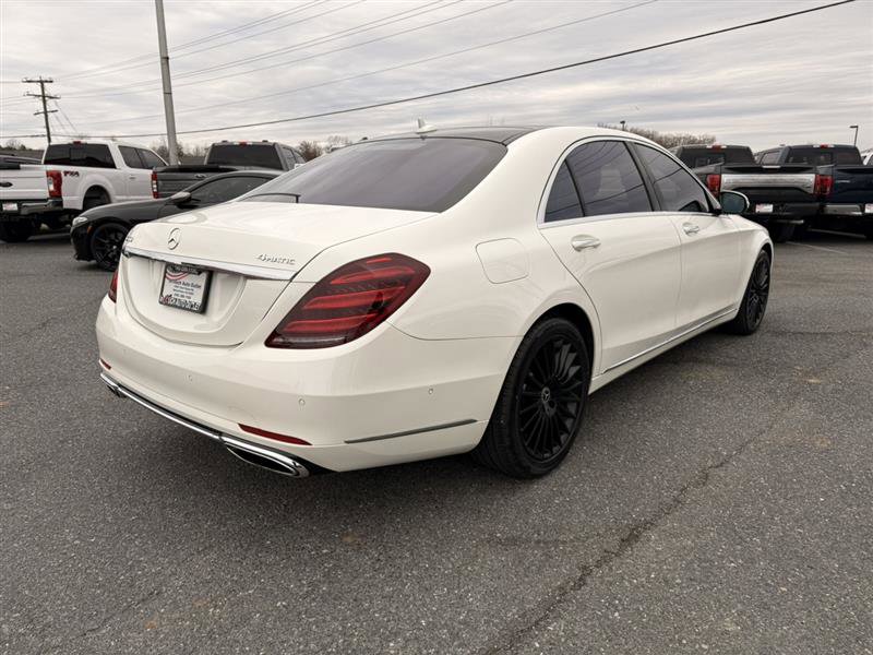 Used 2018 Mercedes-Benz S 560 4MATIC Sedan image 5