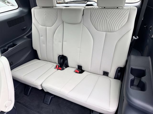 Used 2025 Hyundai Palisade Calligraphy AWD/4WD image 28