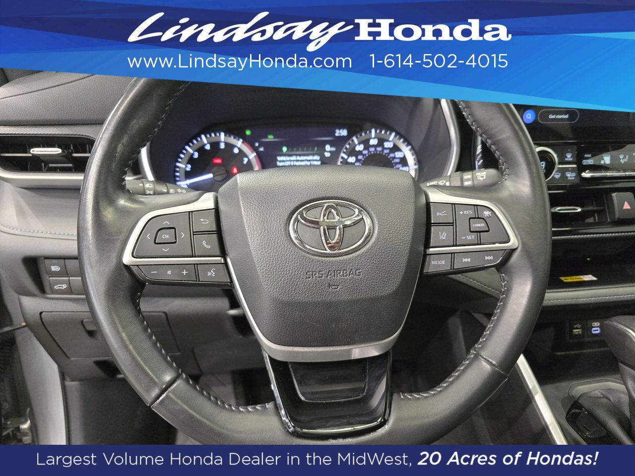 Used 2024 Toyota Highlander XSE image 14