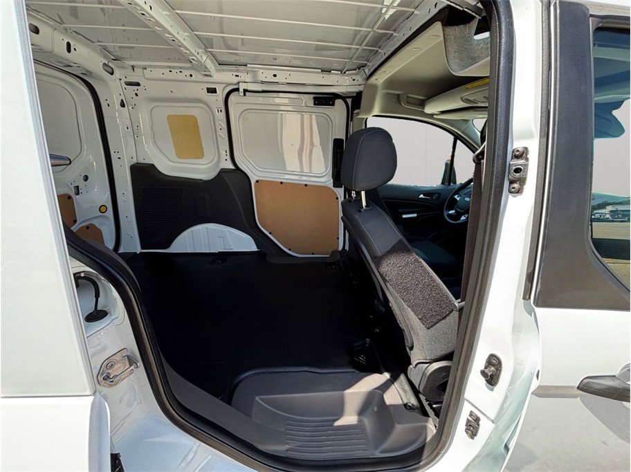 Used 2019 Ford Transit Connect XLT image 29