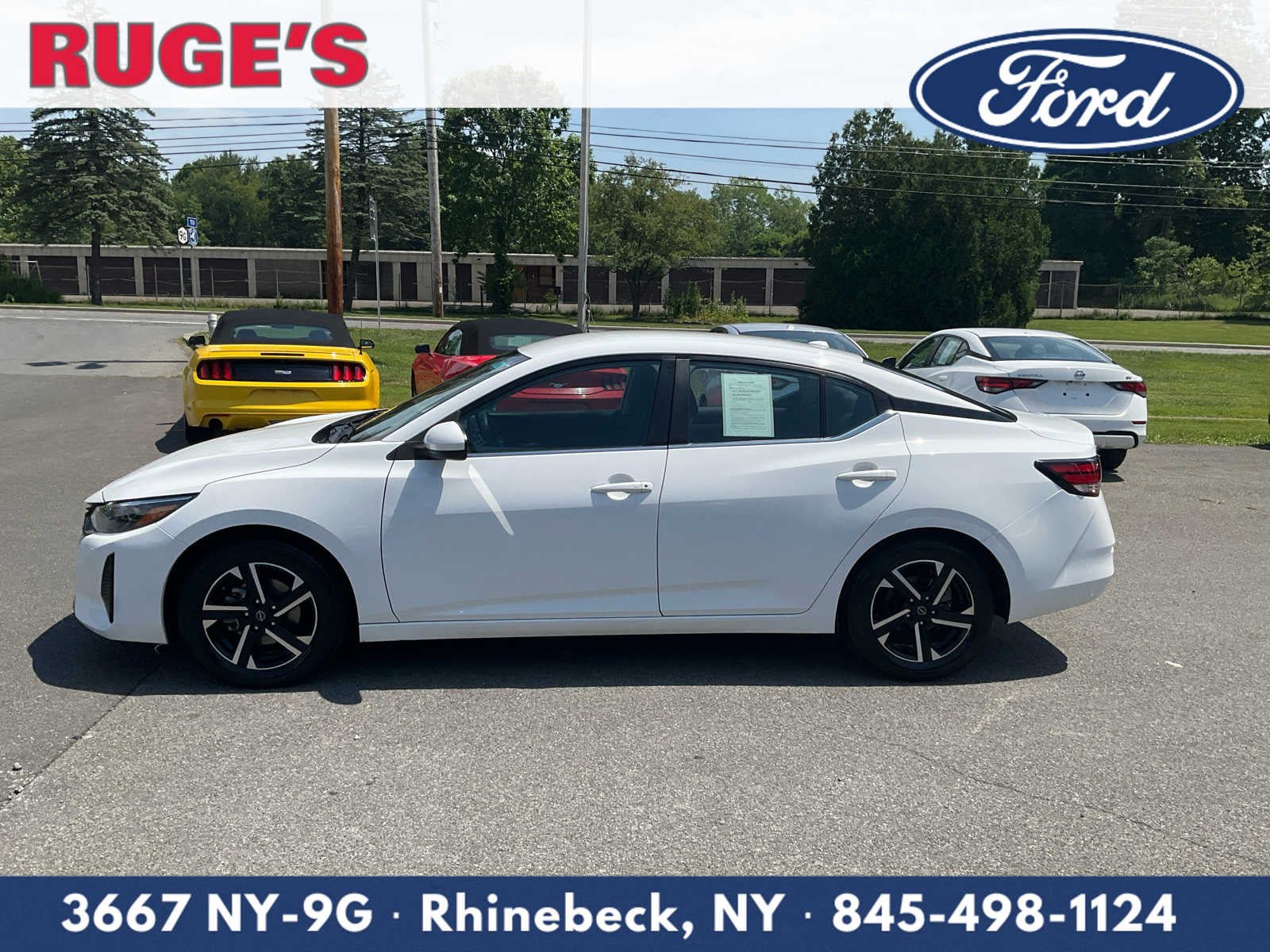 Used 2024 Nissan Sentra SV FWD image 6