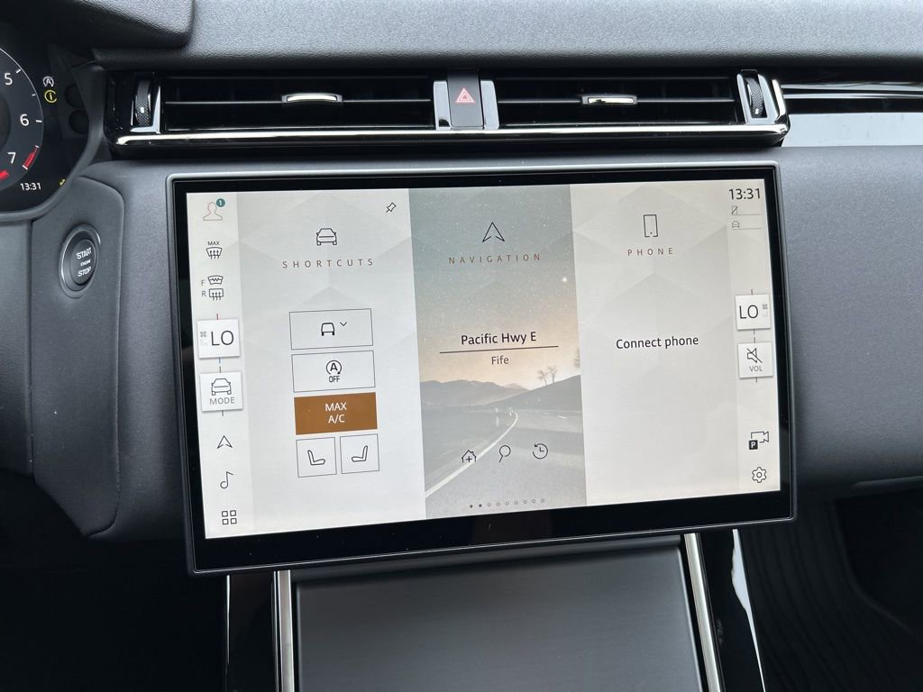 New 2026 Land Rover Range Rover Velar S image 25