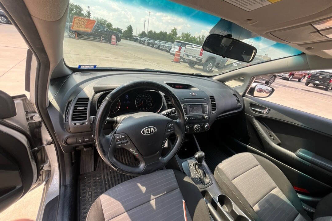 Used 2014 Kia Forte EX image 8