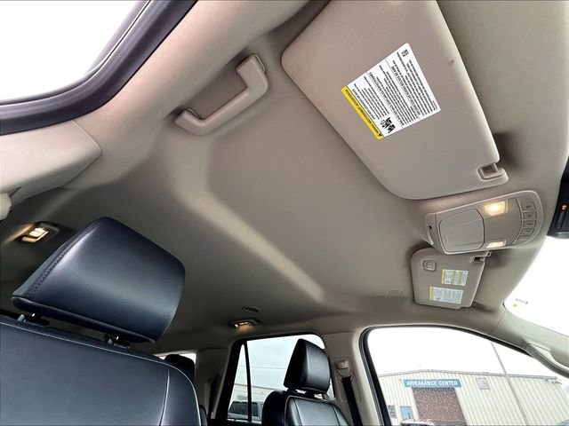 Used 2024 Ford Expedition Max XLT image 23