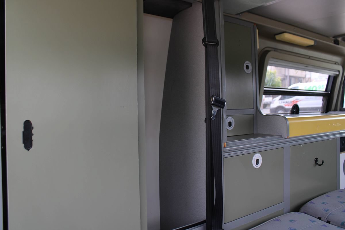 Used 1997 Volkswagen Eurovan Camper FWD image 36