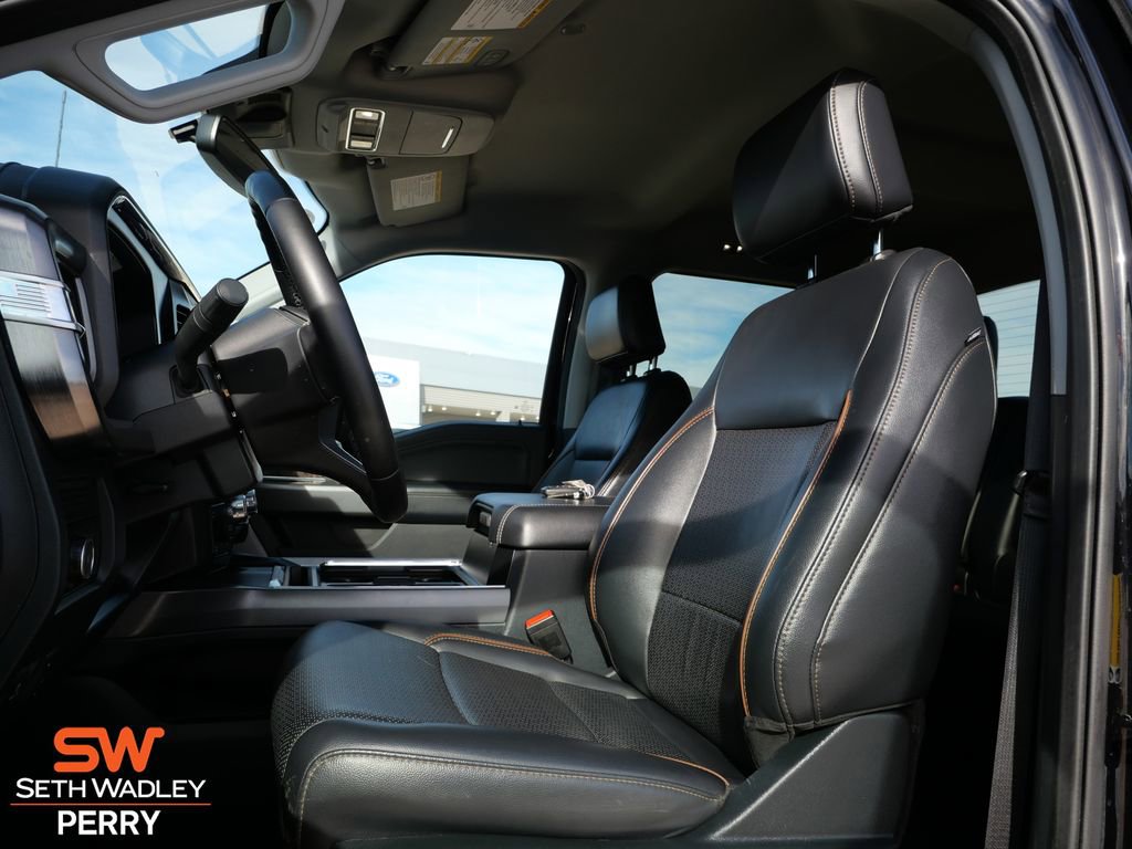 Certified 2025 Ford F250 Lariat w/ FX4 Off-Road Package image 17