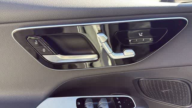 Certified 2026 Mercedes-Benz GLC 300 4MATIC image 17
