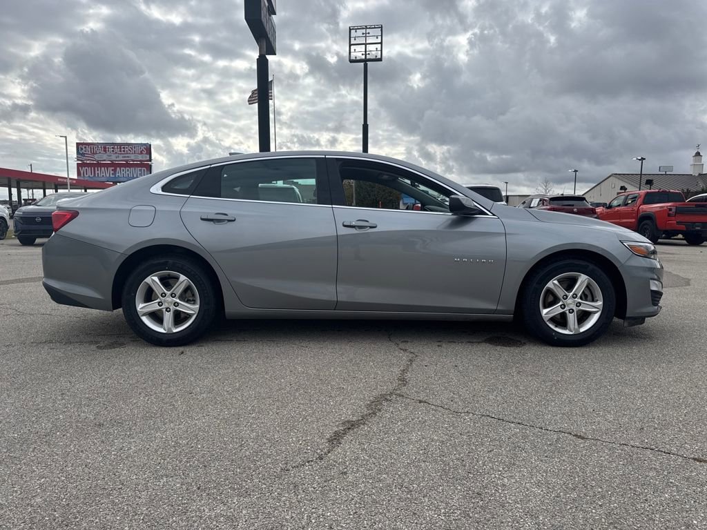 Used 2024 Chevrolet Malibu LT image 7
