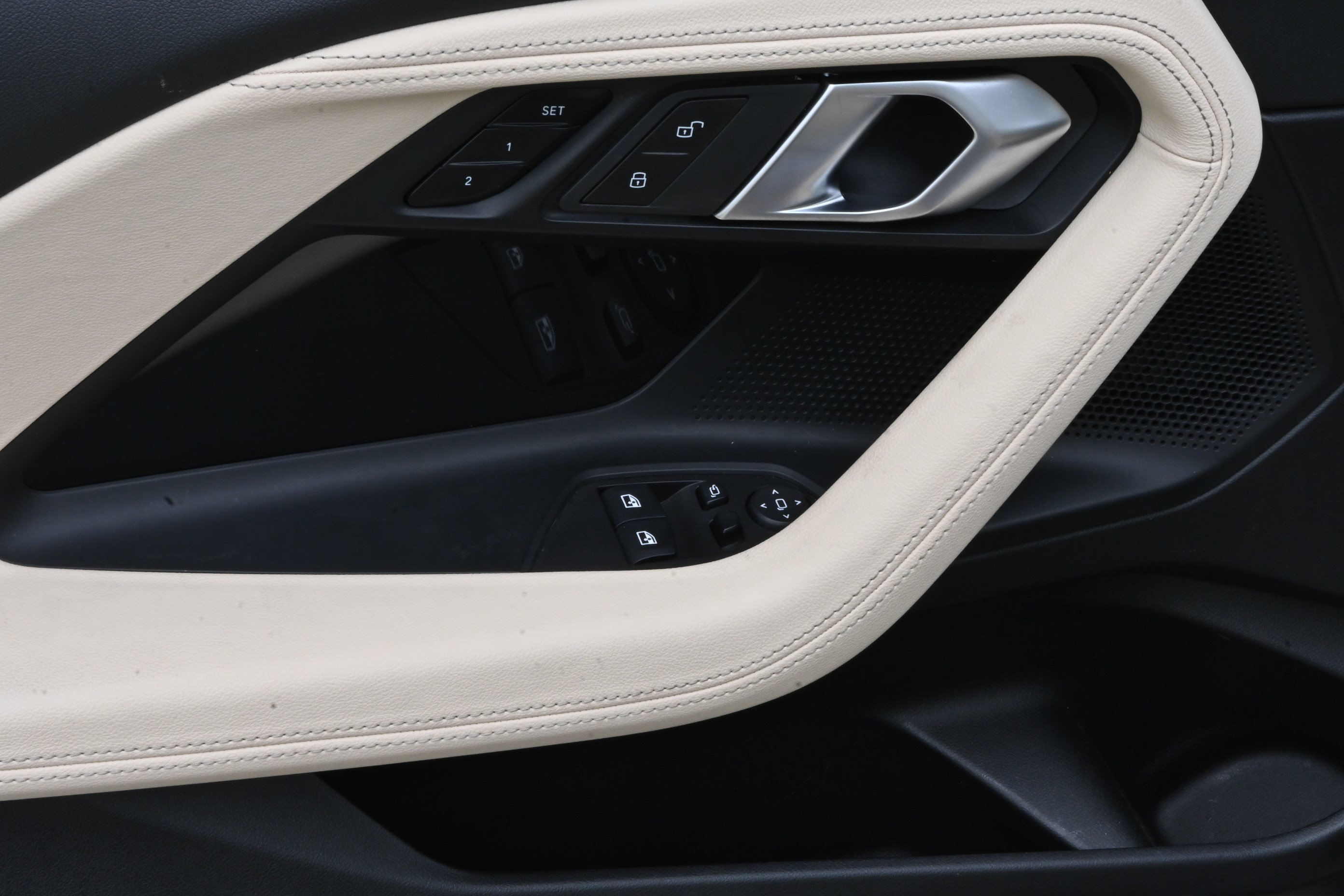 Certified 2025 BMW M240i Coupe RWD image 29