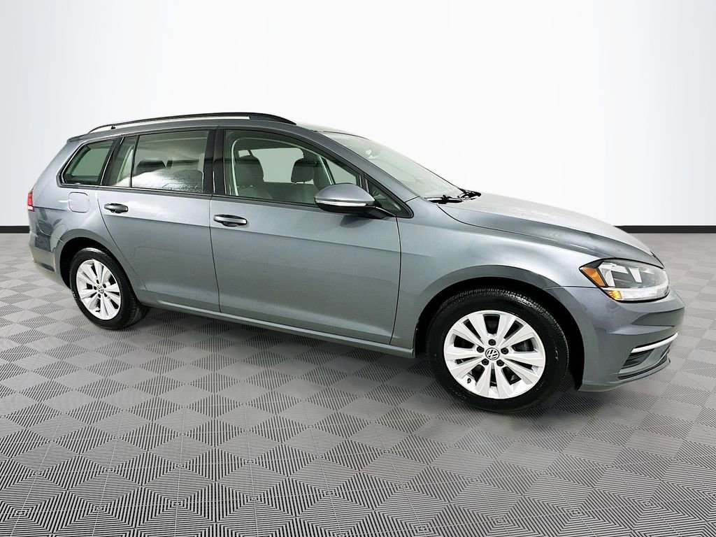 Used 2018 Volkswagen Golf S AWD/4WD image 11