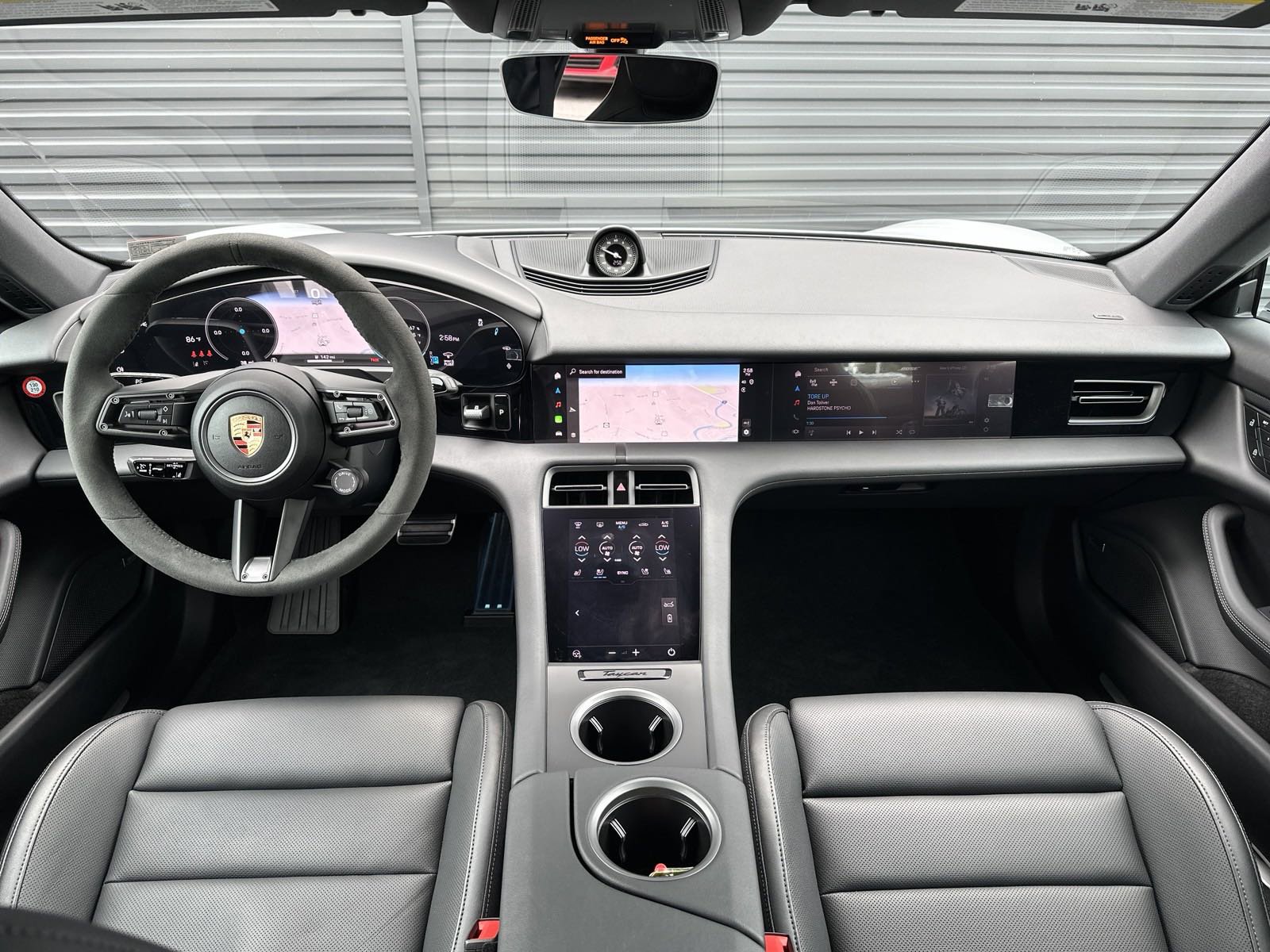 New 2025 Porsche Taycan image 12