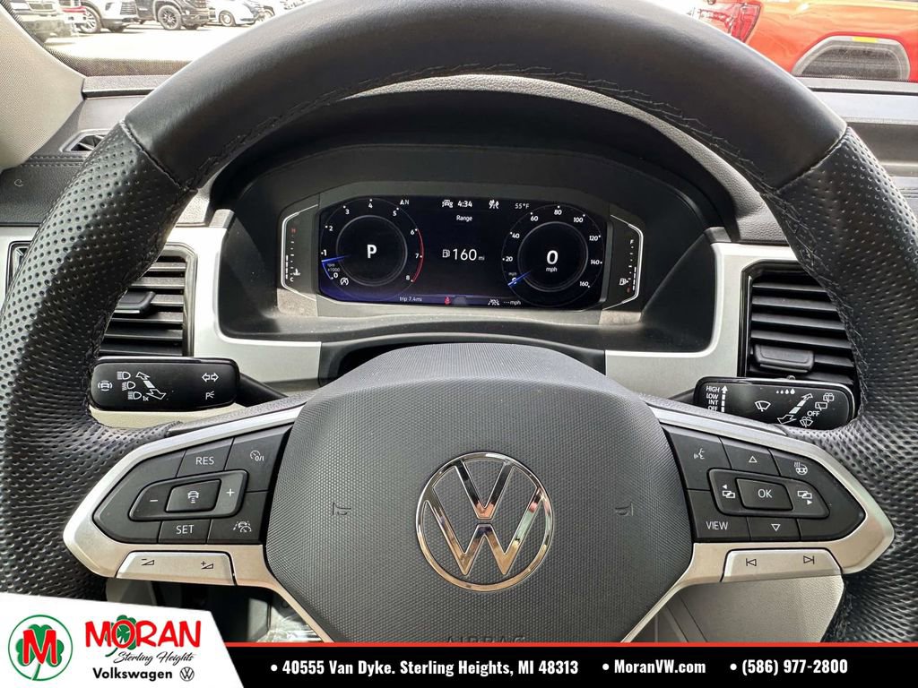 Used 2023 Volkswagen Atlas SEL R-Line AWD/4WD image 24