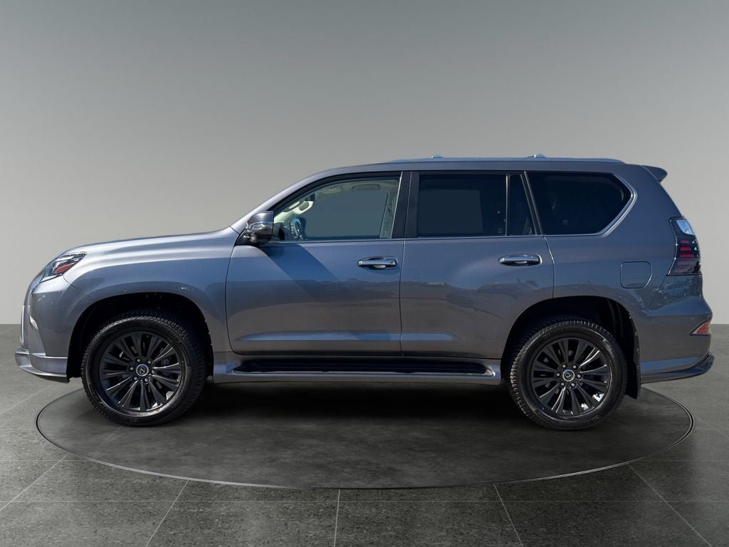 Used 2023 Lexus GX 460 Luxury w/ Sport Design Package AWD/4WD image 5