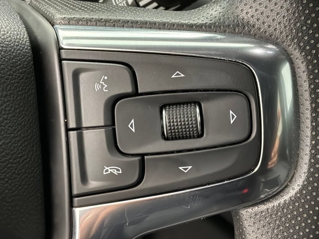 Used 2023 Chevrolet Blazer LT w/ Driver Confidence Package AWD/4WD image 17