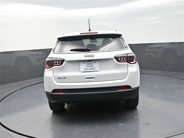 Used 2025 Jeep Compass Sport image 6