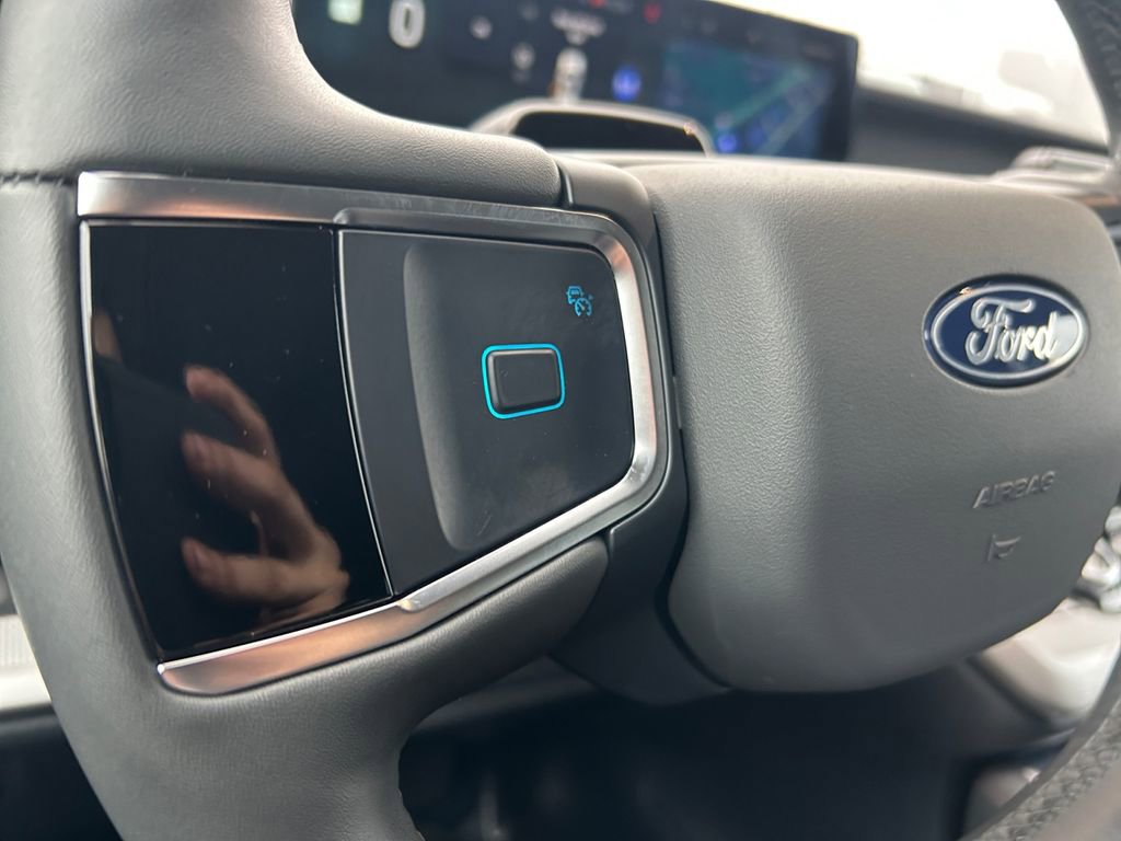 Used 2025 Ford Expedition Max Active image 17