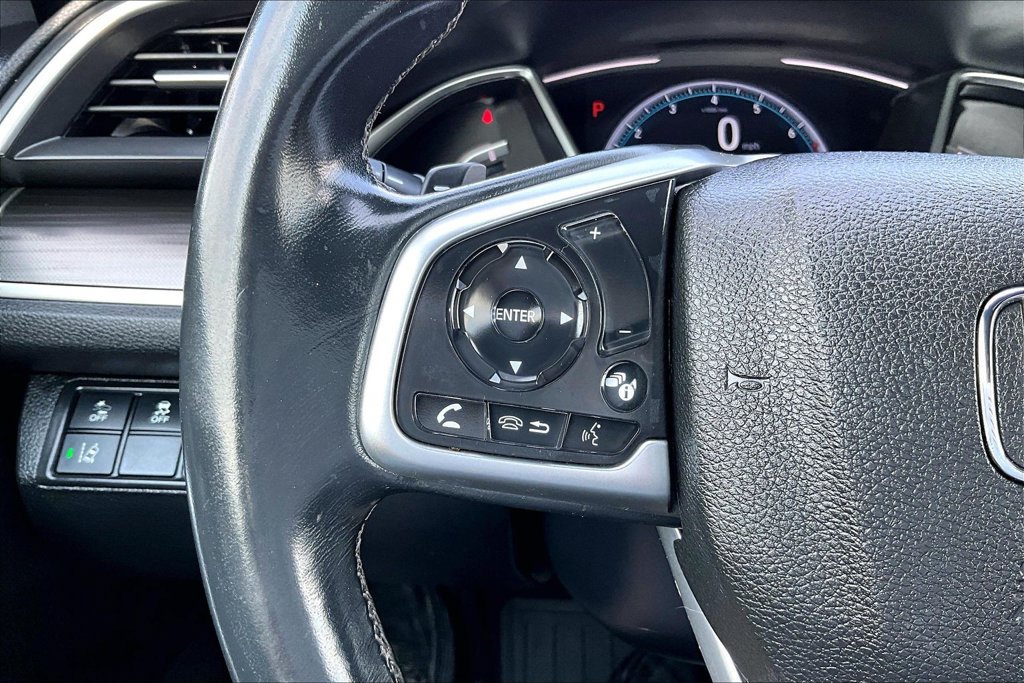 Used 2019 Honda Civic Touring image 18