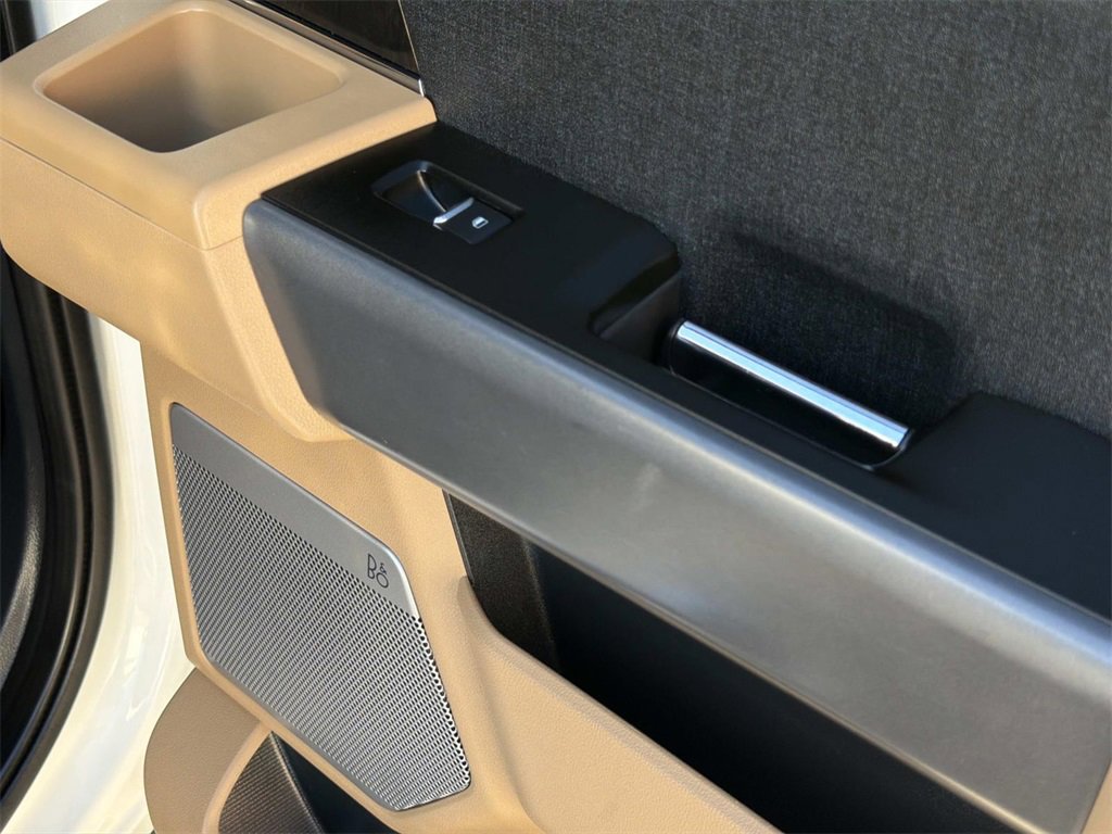 Used 2022 Ford F150 Lariat image 17