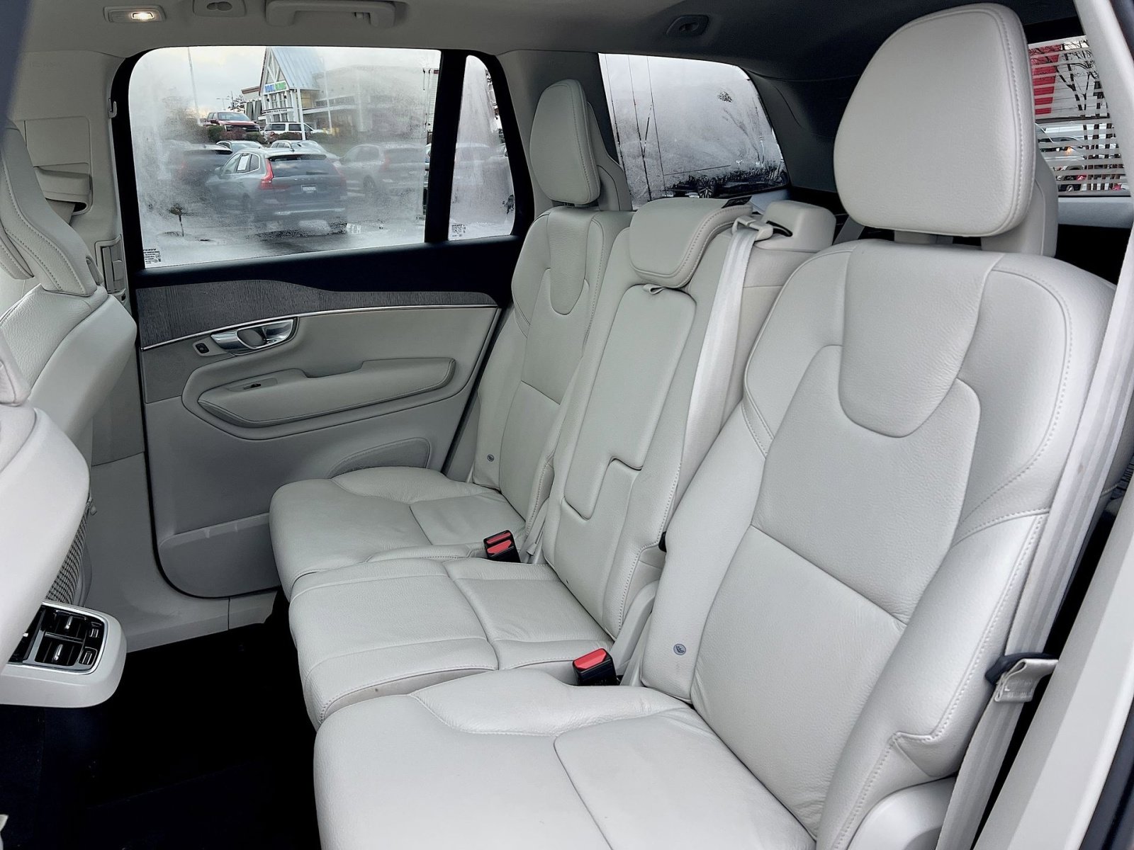 Certified 2023 Volvo XC90 B6 Plus w/ Protection Package Premier image 24