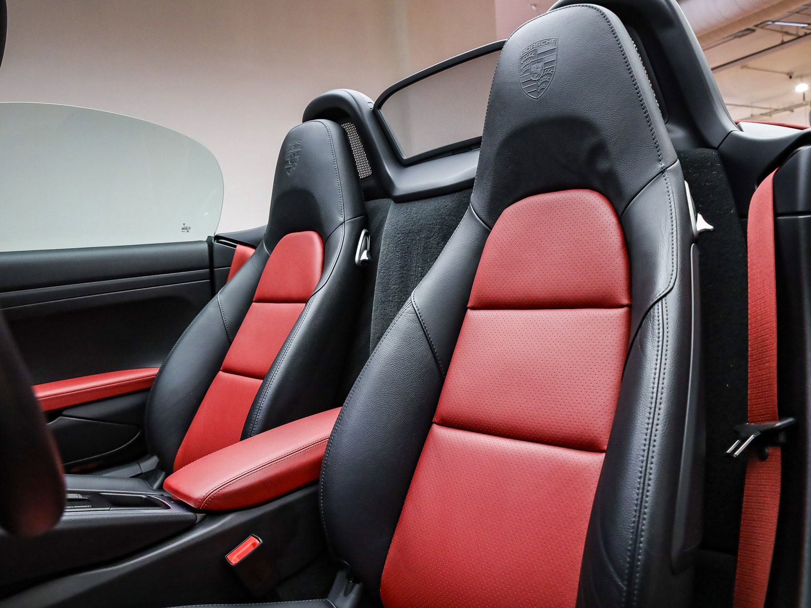 Certified 2024 Porsche 718 Boxster S image 5