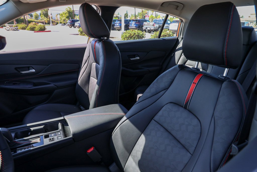 New 2027 Nissan Sentra SR FWD image 16