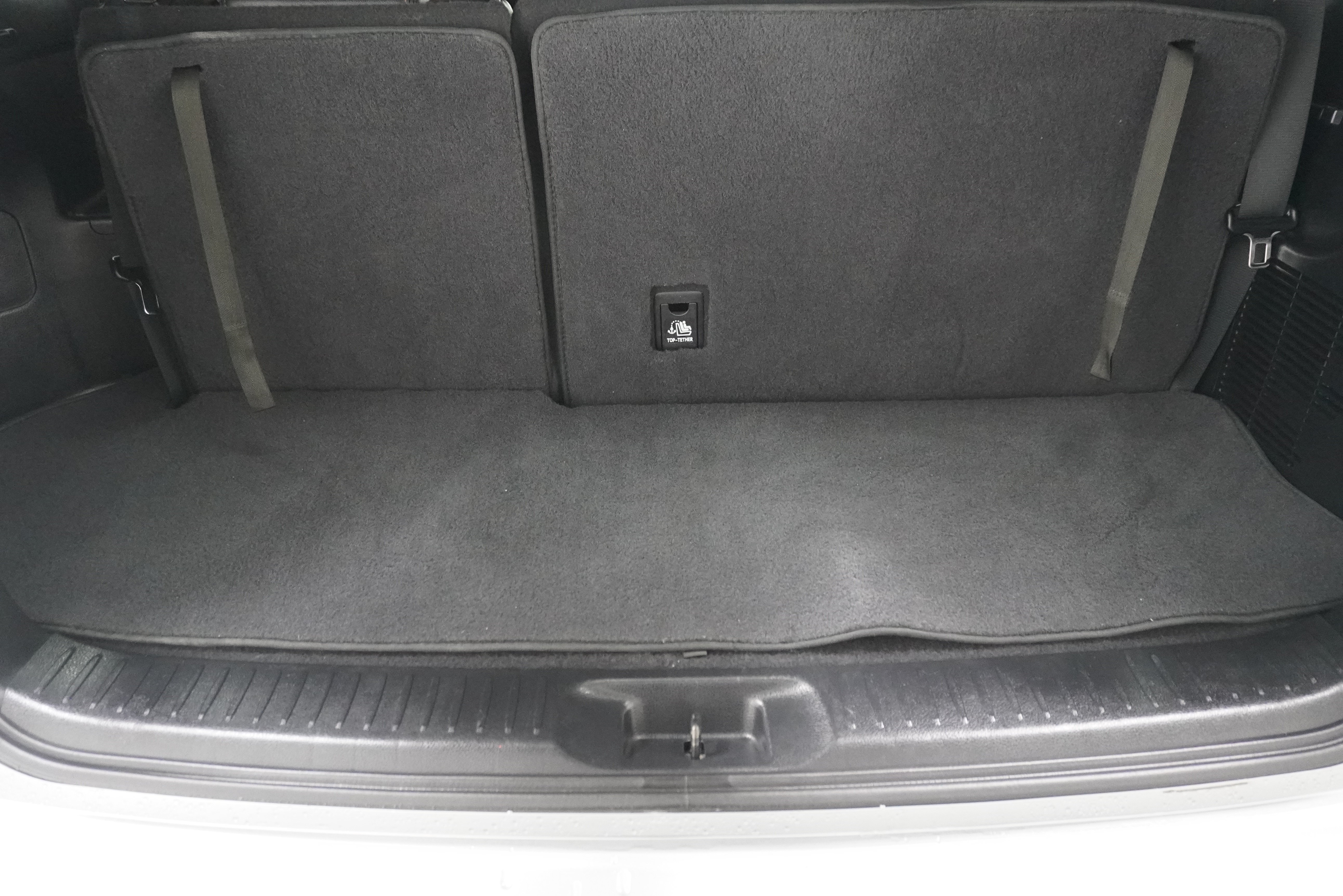 Used 2017 Toyota Highlander Limited Platinum FWD image 32