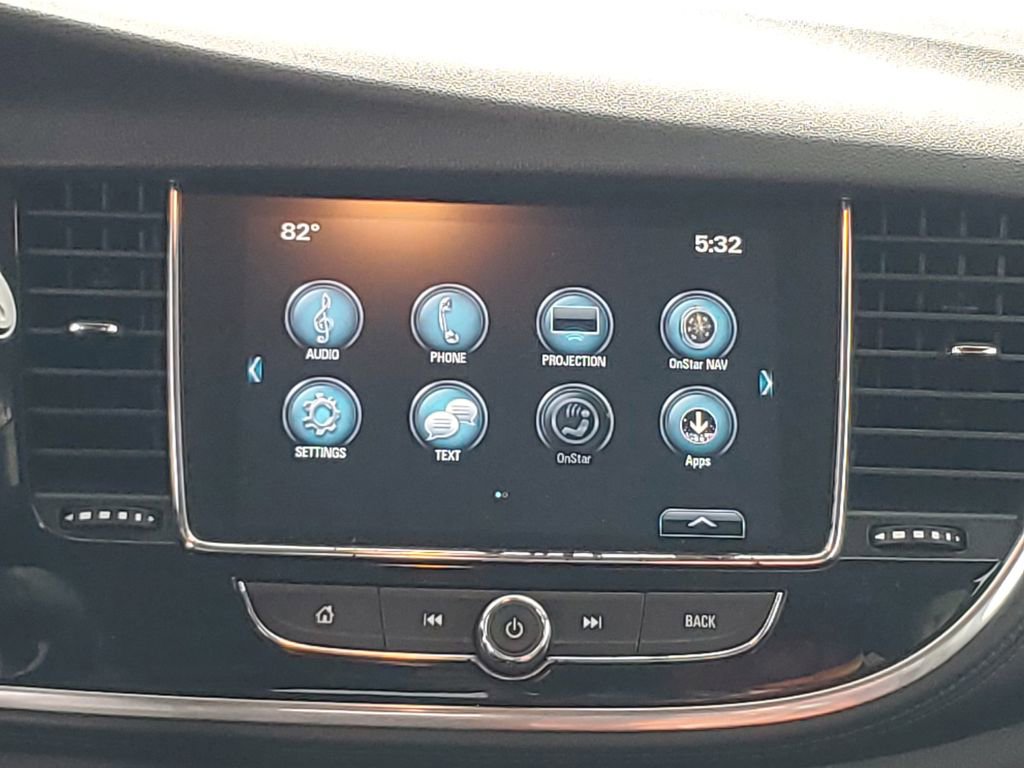 Used 2019 Buick Encore Essence FWD image 13