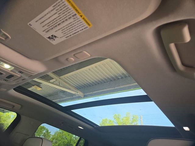 Certified 2022 GMC Yukon Denali w/ Denali Premium Package image 24