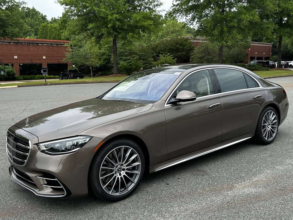 New 2026 Mercedes-Benz S 500 4MATIC image 4