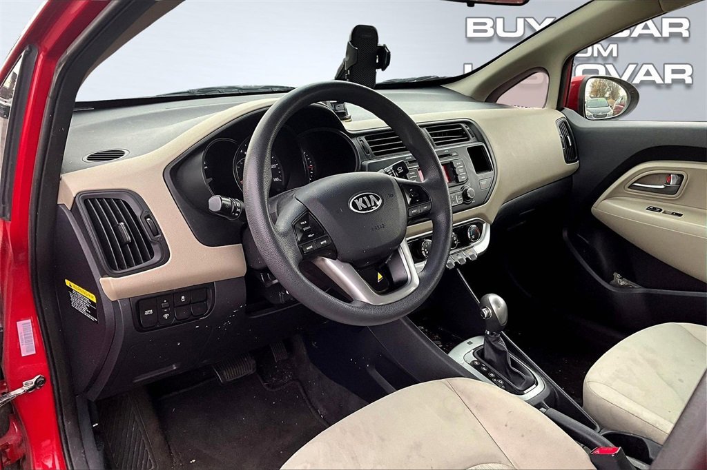 Used 2013 Kia Rio LX w/ PWR Pkg image 4