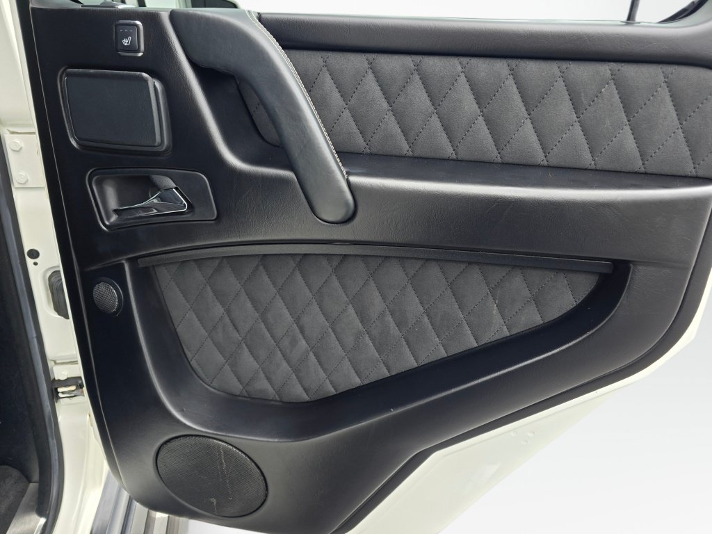 Used 2018 Mercedes-Benz G 550 Squared image 28
