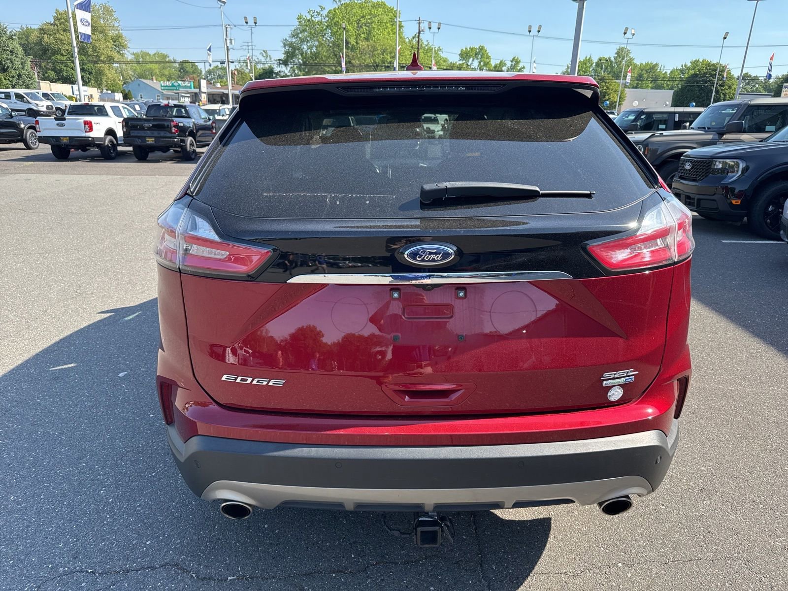 Used 2019 Ford Edge SEL w/ Equipment Group 201A AWD/4WD image 8