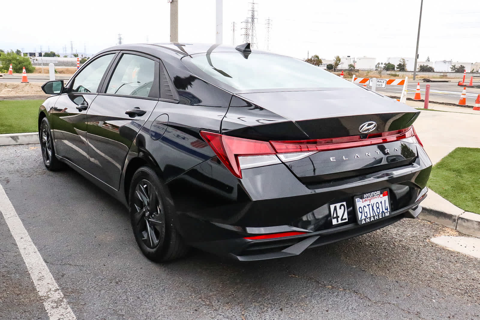Used 2023 Hyundai Elantra SEL FWD image 6