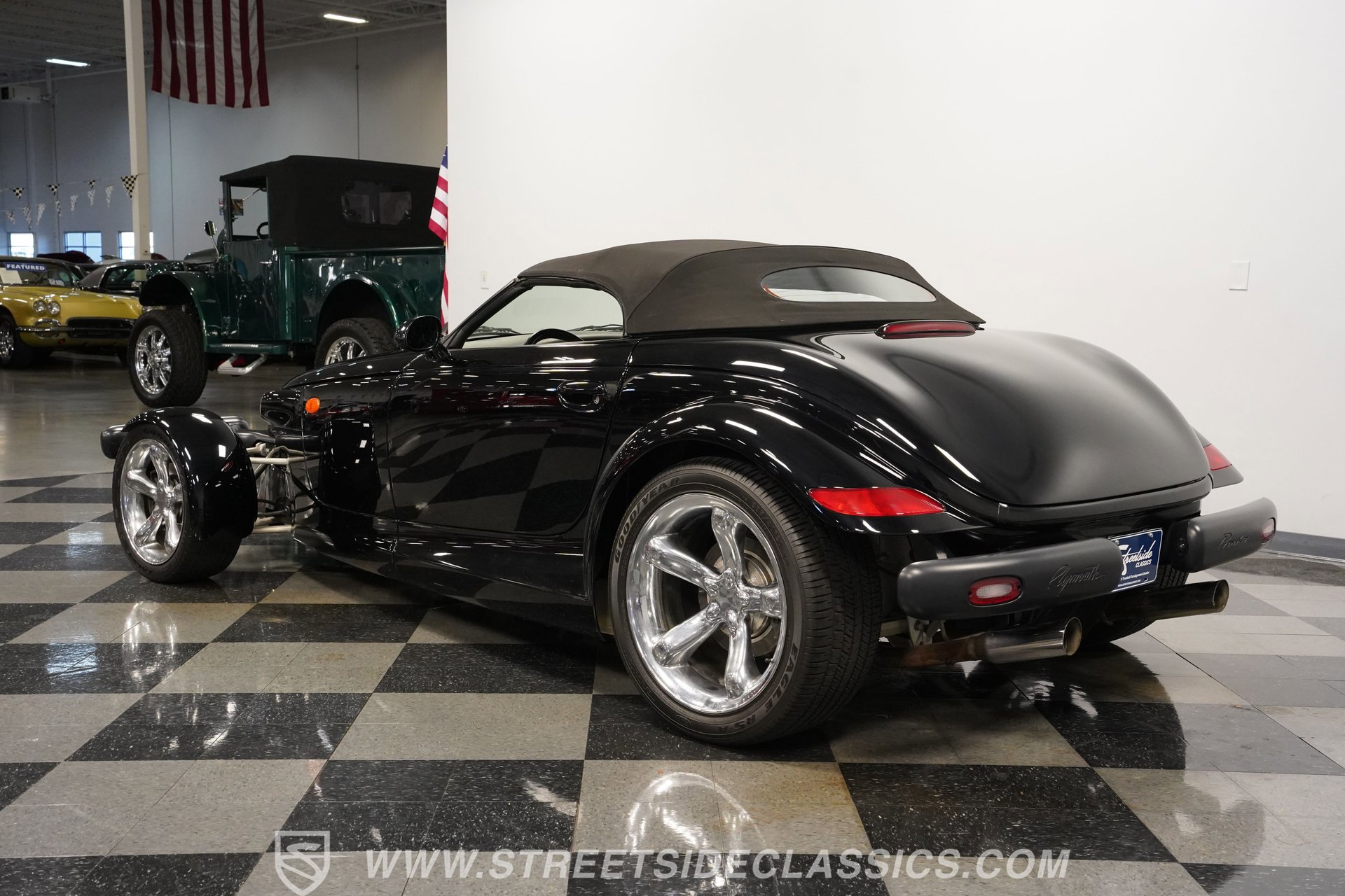 Used 2000 Plymouth Prowler image 9
