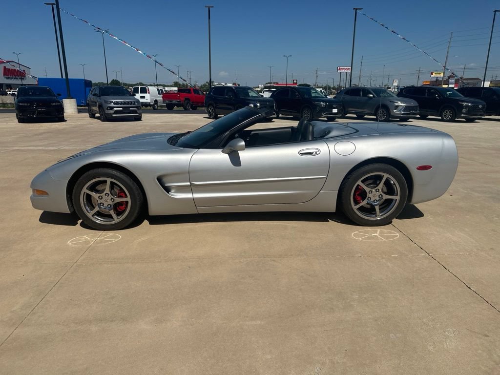 Used 1998 Chevrolet Corvette Convertible w/ Memory Pkg RWD image 23