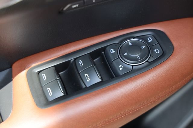 Certified 2024 Cadillac XT5 Premium Luxury FWD image 16