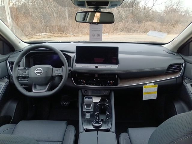 New 2026 Nissan Rogue Platinum w/ Platinum Premium Package image 32