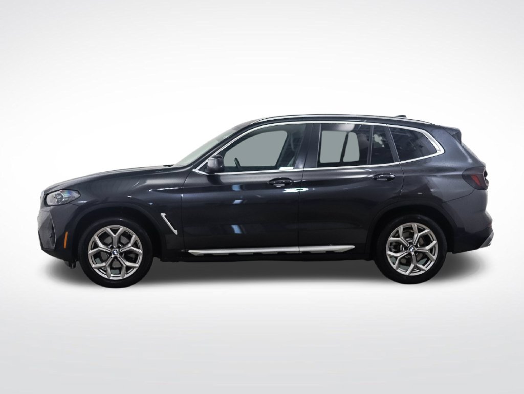 Used 2022 BMW X3 xDrive30i w/ Premium Package 2 AWD/4WD image 2